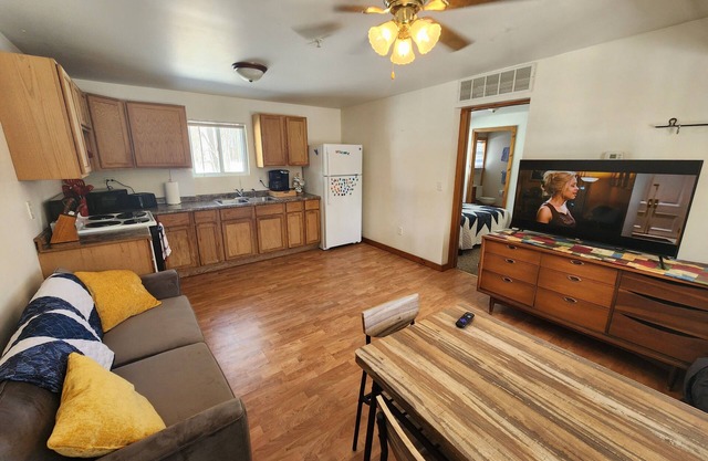 Keweenaw 1BR Near MTU – Great Basecamp for Exploring & Hiking