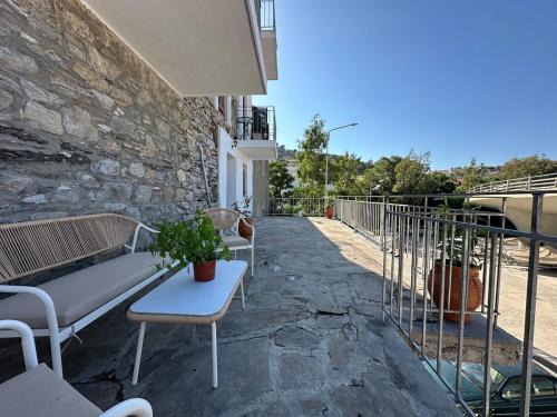 Evdilos blue serenity
