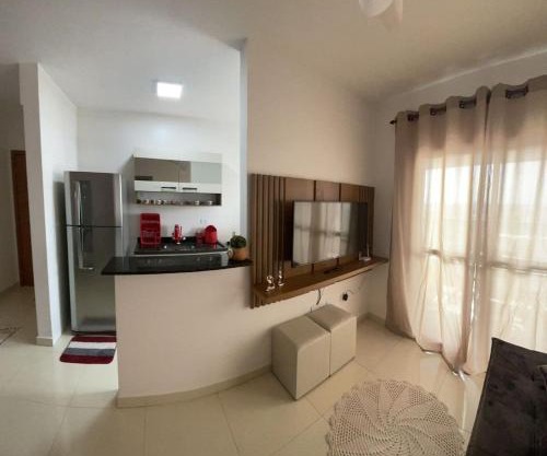 Excelente Apto com piscina 200 mts da praia - QX10H