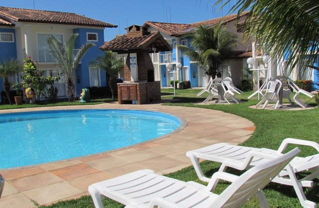 Excellente maison avec piscine en copropriété avec confort et sécurité