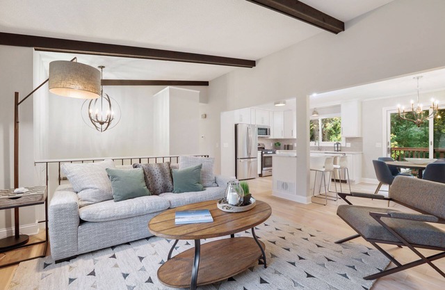 Excelsior Gem!!! Designer Completely Renovated!!!
