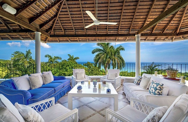 Exceptional 1 or 2 Bedroom Luxurious Villa with pool Nr. Montego Bay Jamaica -