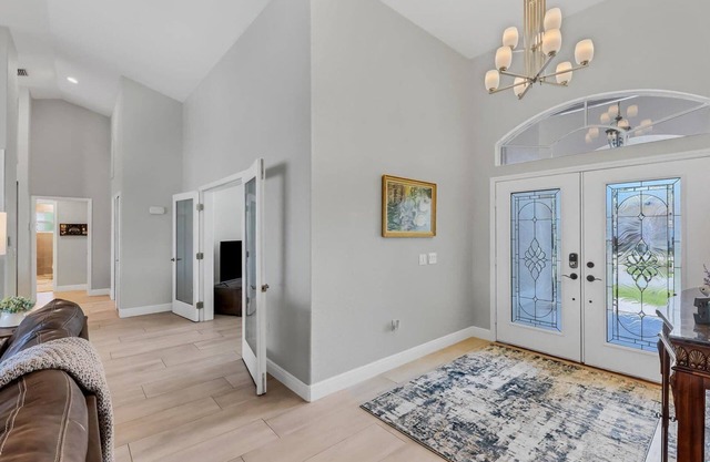 🥇 Exceptional 3bd home with private salt water pool (CH980)