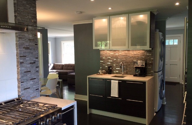 Exceptionnellement meublé, luxe haut de gamme Midtown Home - PRIME Location!