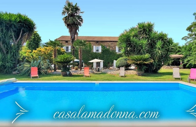 Exclusivité Corse !!! Maison en pierre piscine & jardin avec activités pour tous