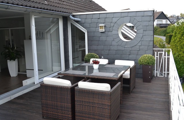 Exclusive appartement de style loft de 100 m² à Solingen avec 2 terrasses sur le toit