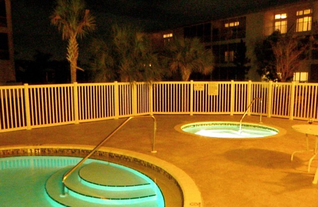 Exclusive 5 Star Condo with Balcony on Charlotte Harbor Area, Charlotte County Condo 5844