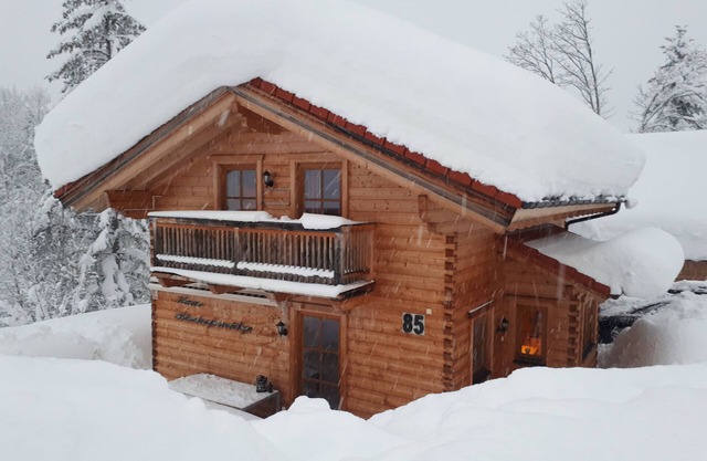 RÉSERVER MAINTENANT ! VOS VACANCES HIVER EN EXCLUSIF HOLZBLOCKHAUS À PROXIMITÉ !