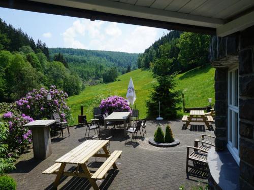 Exclusive group house in Winterberg in the forest