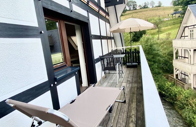 Appartement de vacances exclusif au dernier étage, avec balcon et salle de bien-être, à Olsberg-Elpe