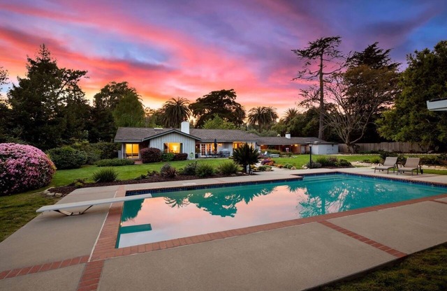 Exclusive Short-Term Haven: Luxe Living in Hope Ranch!