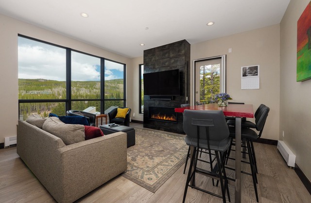 Exclusive Summer Haven: Winter Park Retreat