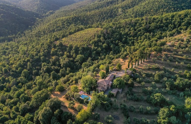 maison de vacances exclusive avec piscine au coeur de la Toscane pour max. 8 adultes + 4 enfants