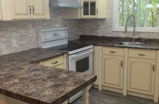 Executive apartment w/ free parking & WiFi