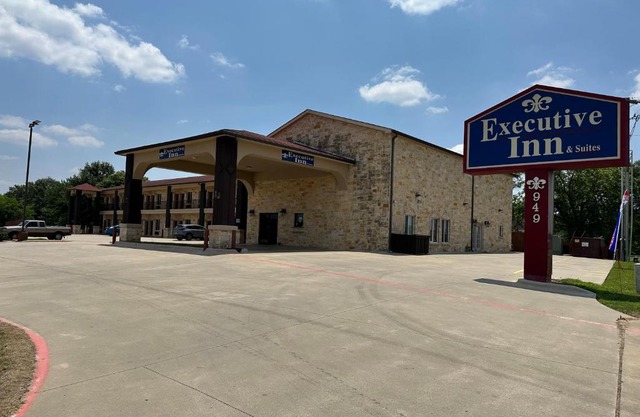 Executive Inn and Suites