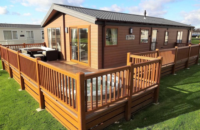 Lodge Exécutif avec Bain à Remous, 3 Chambres, 2 Salles de Bains à Tattershall Lakes