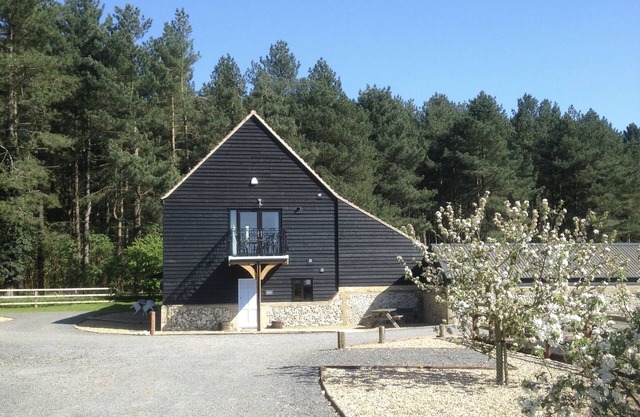 Executive Spacious Log Cabin - Adults Only