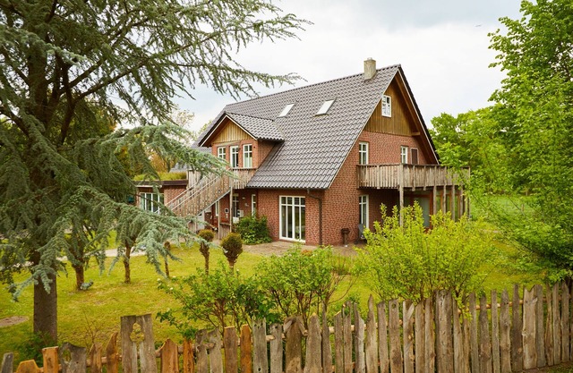 Découvrez la campagne et soyez heureux dans le nord de Hambourg - Villa avec jardin de 11 lits