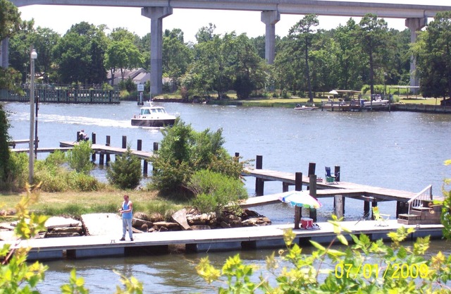 Waterway-Floating Condo -Intracoastal Waterway-Gateway to Outerbanks.