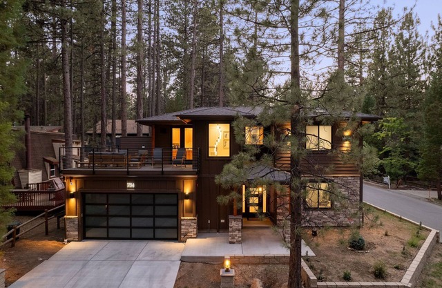 Experience luxury at Maple Crest, a spacious 5-bedroom retreat in Big Bear Lake