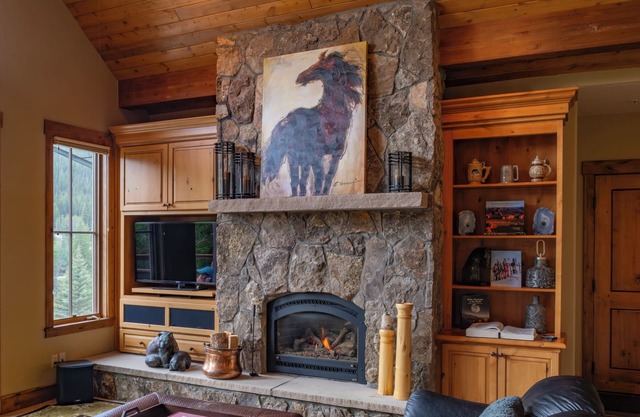 Luxueuse maison au coeur de la vieille ville et à 800 mètres du Winter Park Resort!