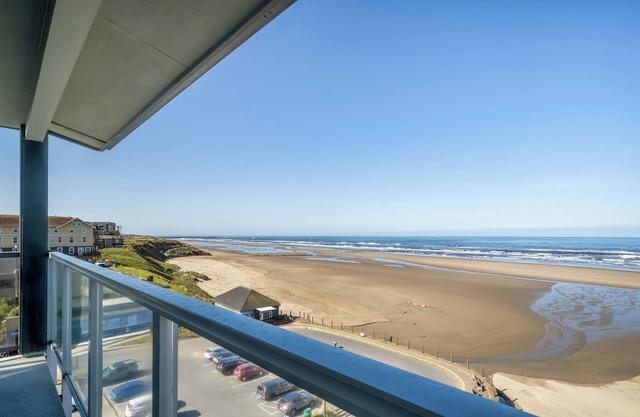 Experience Nature's Spectacle from the Front Row!