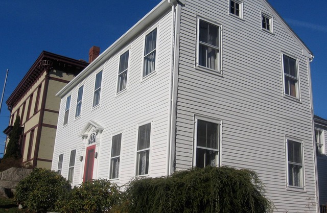 Découvrez l'un des plus anciennes maisons de Castine