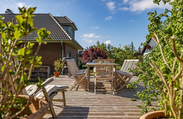 "Experience Unforgettable Relaxation at Our Beachside Retreat!"