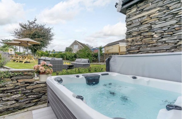 Maison-Famille-Salle de bain et douche-Vue sur la campagne
