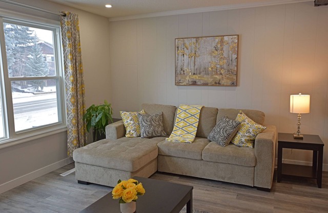 EXQUISITE 3BD HOUSE PROCHE DE L'AÉROPORT, PL HOSP, CENTRE-VILLE, 8 PERSONNES