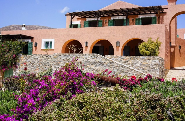 Exquisite beachfront mansion, 7 bedrooms- Syros