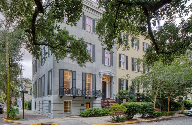 Exquisite Historic Mansion on Beautiful Pulaski Square by Lucky Savannah