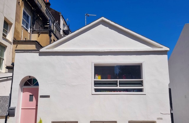 Historic & Unique, chalet situé juste à côté du front de mer et des pelouses Hove