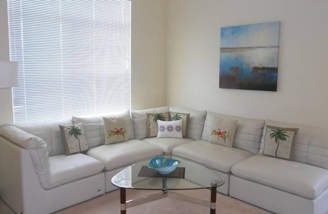 Exquisite 5BR Marbella Villa w/ Pool! by RedAwning