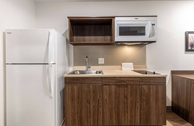 Extended Stay America Suites - Minneapolis - Fridley