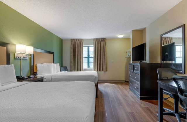 Extended Stay America Suites Tampa Airport Spruce Street