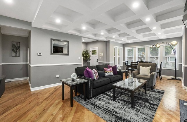 *Extended Stay* Chicago FHS Rental - Vernon Ave