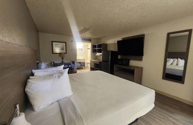 Ramada by Wyndham Sterling
