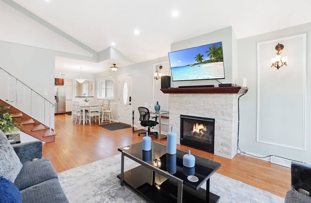 Extended Stay Northbrook FHS Rental