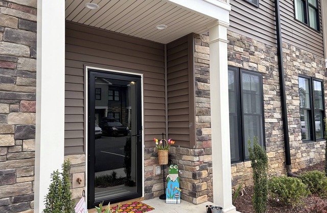 LU Graduation in the Commons--Newer Build Townhome Available