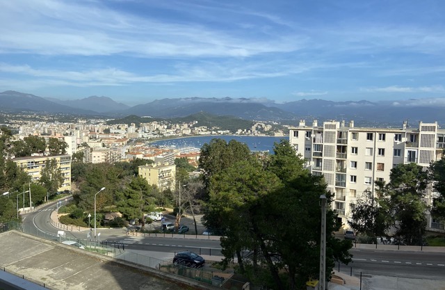F3 refait a neuf Ajaccio