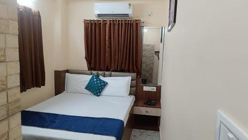 Fab Guest House