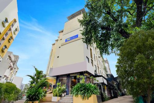 FabHotel Arastu Plaza - Nr Nampally Railway Station