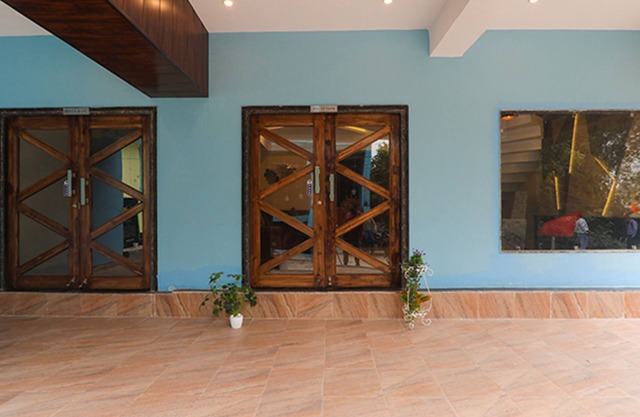 FabHotel Blueark