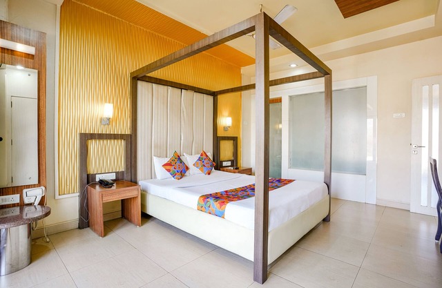 FabHotel Devanshi Inn