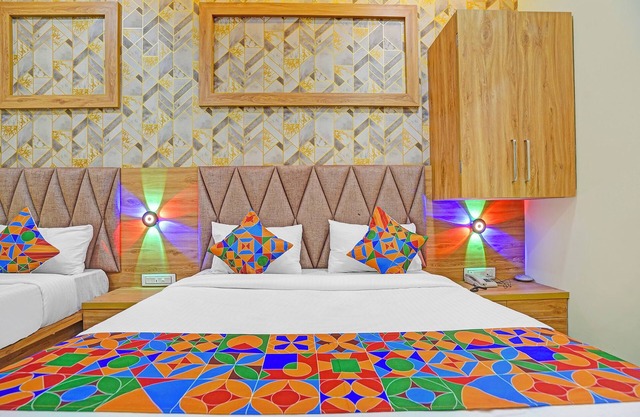 Fabhotel Hill Top Inn