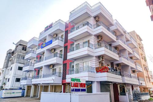 FabHotel Lake View - chinmaya vitthal mandir
