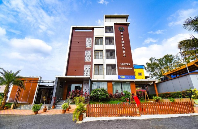 FabHotel Prime Rajmudra - Nr Butterfly Park - Hinjawadi