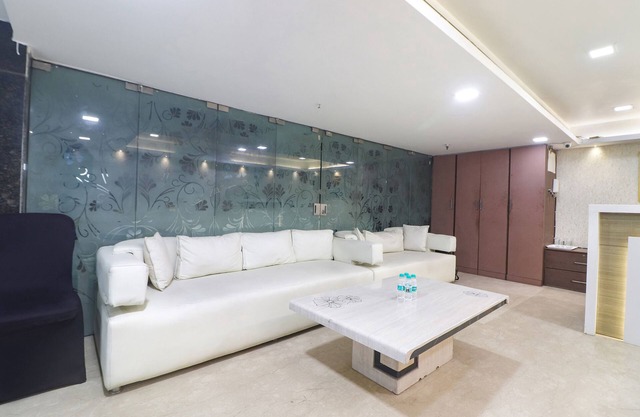 Fabhotel Prime Zewarat Inn