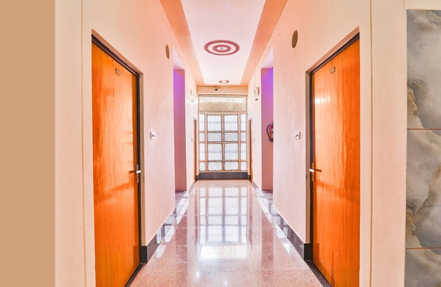 Fabhotel Shree Venkatesh Nileyam